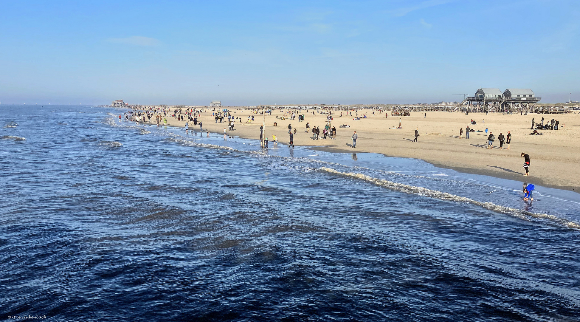 Sonniger Herbstnachmittag am Strand von St. Peter-Ording (1)