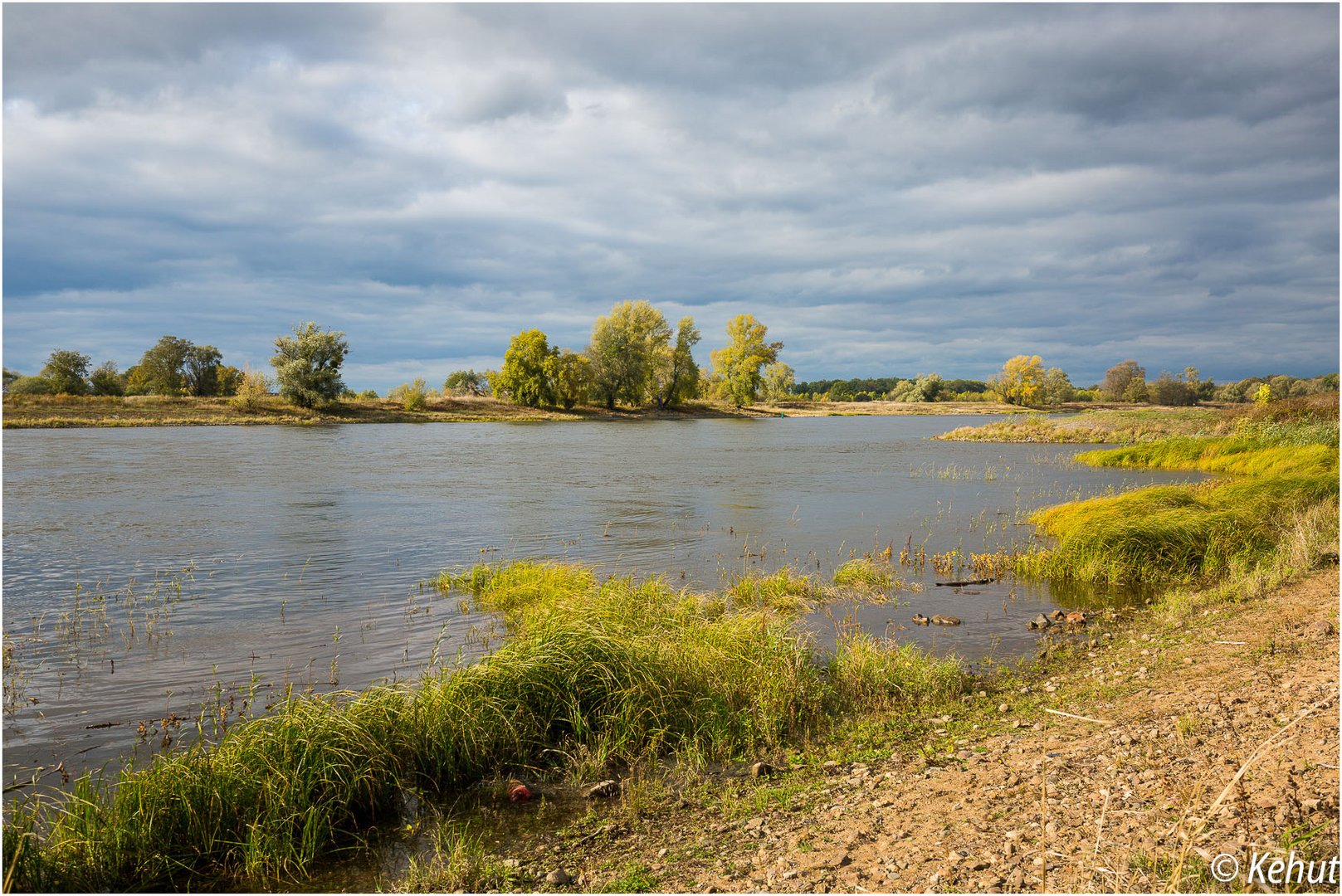 Sonniger Herbsttag an der Elbe (2)