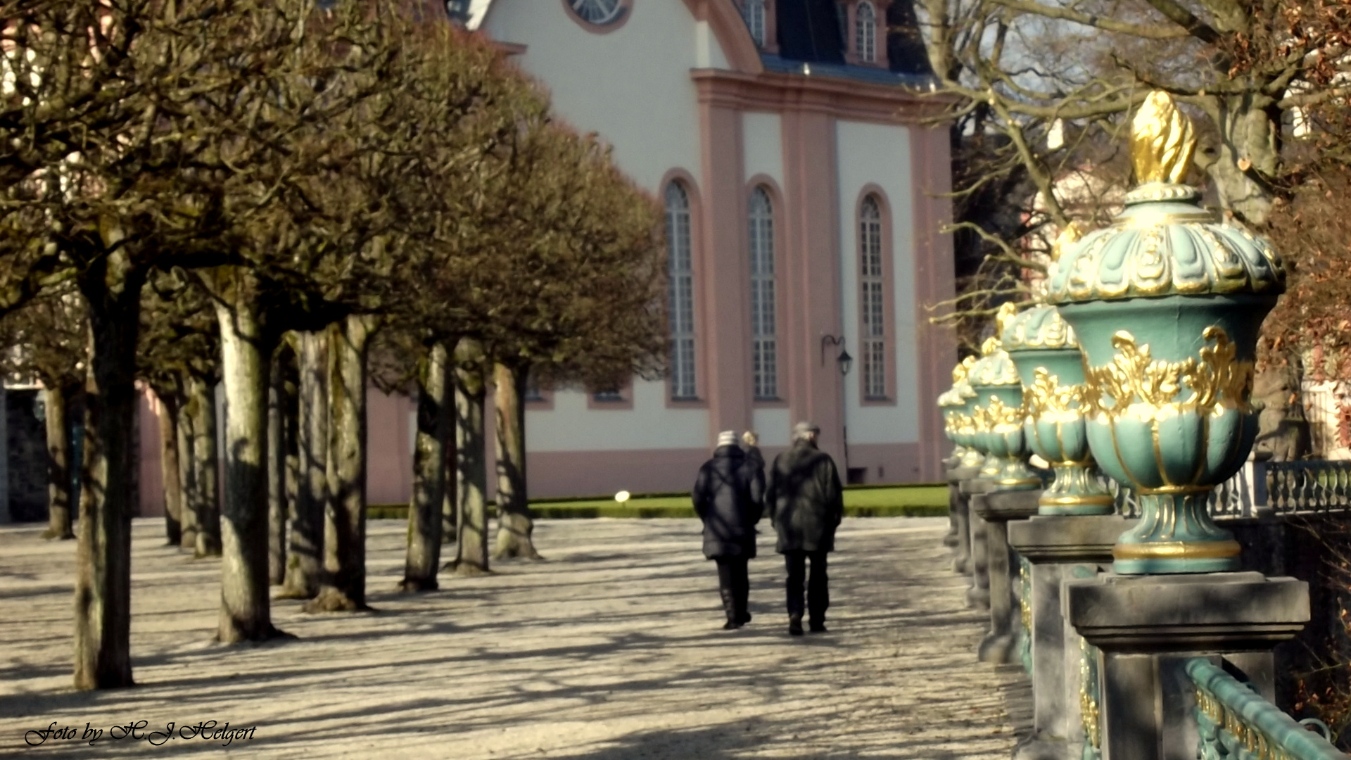 Sonniger Spaziergang im Schlosspark / Weilburg