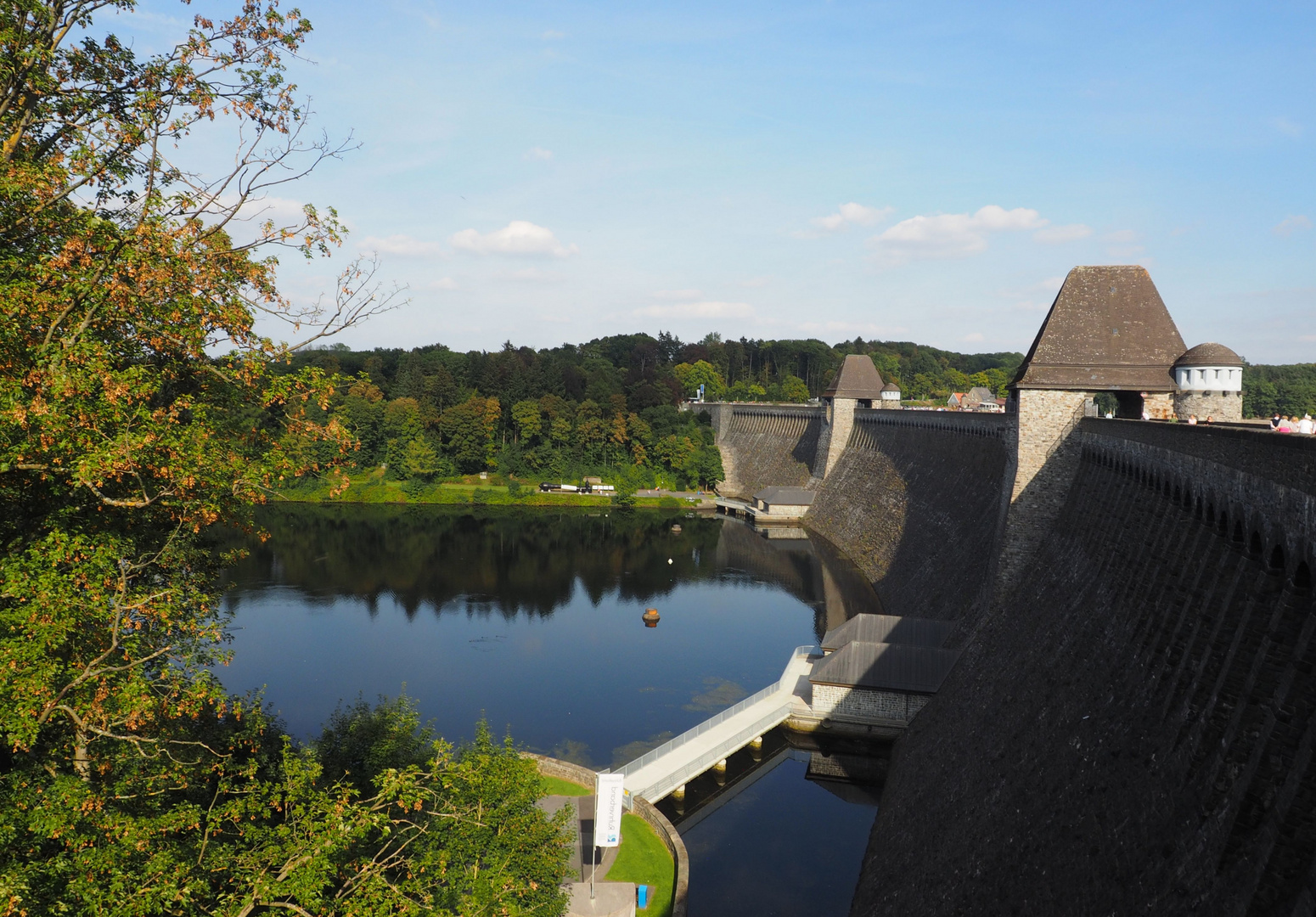 Sonniger Tag an der Möhnetalsperre....