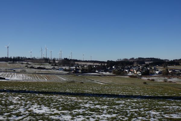 Sonniger Wintertag auf dem Westerwald