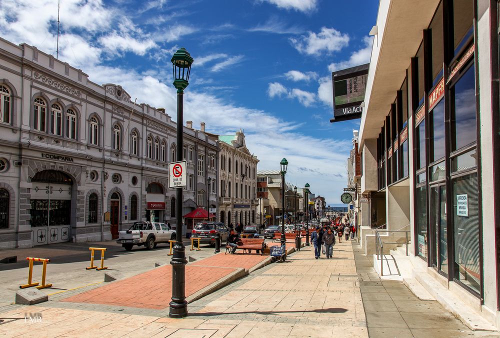 Sonniges Punta Arenas