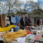 Sonntag auf dem Flohmarkt in Cadenberge .........