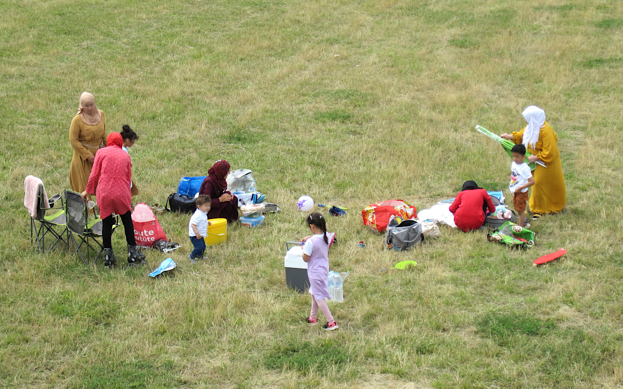 sonntag auf dem tempelhofer feld