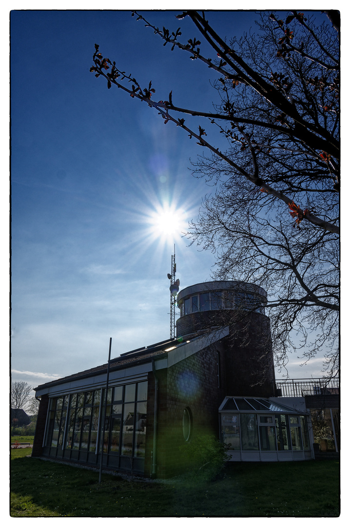 Sonntag mit Sonne - Gegenlicht mit Sonnenstern