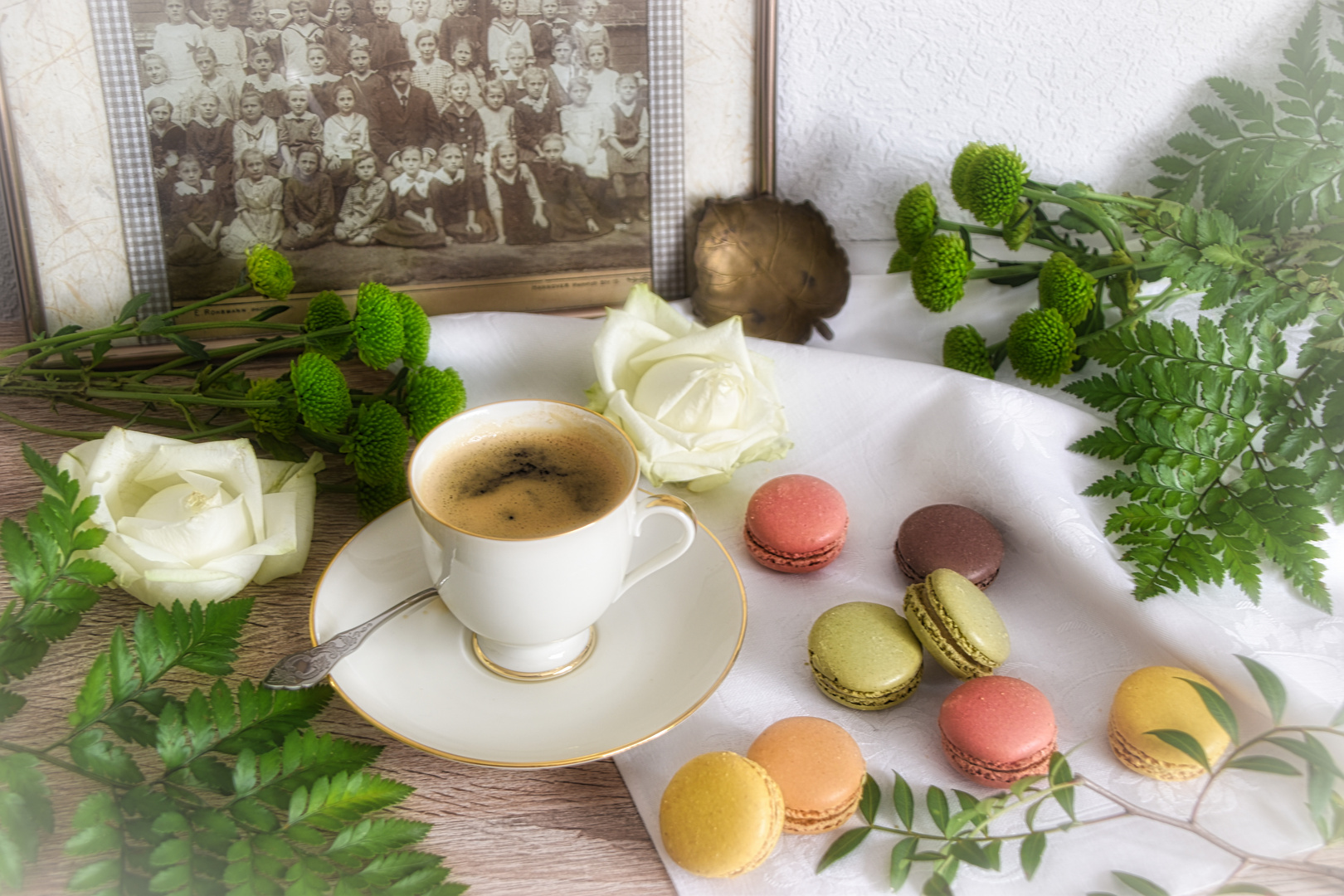 Sonntag mit Sonne & Macarons, die gleich davonfliegen