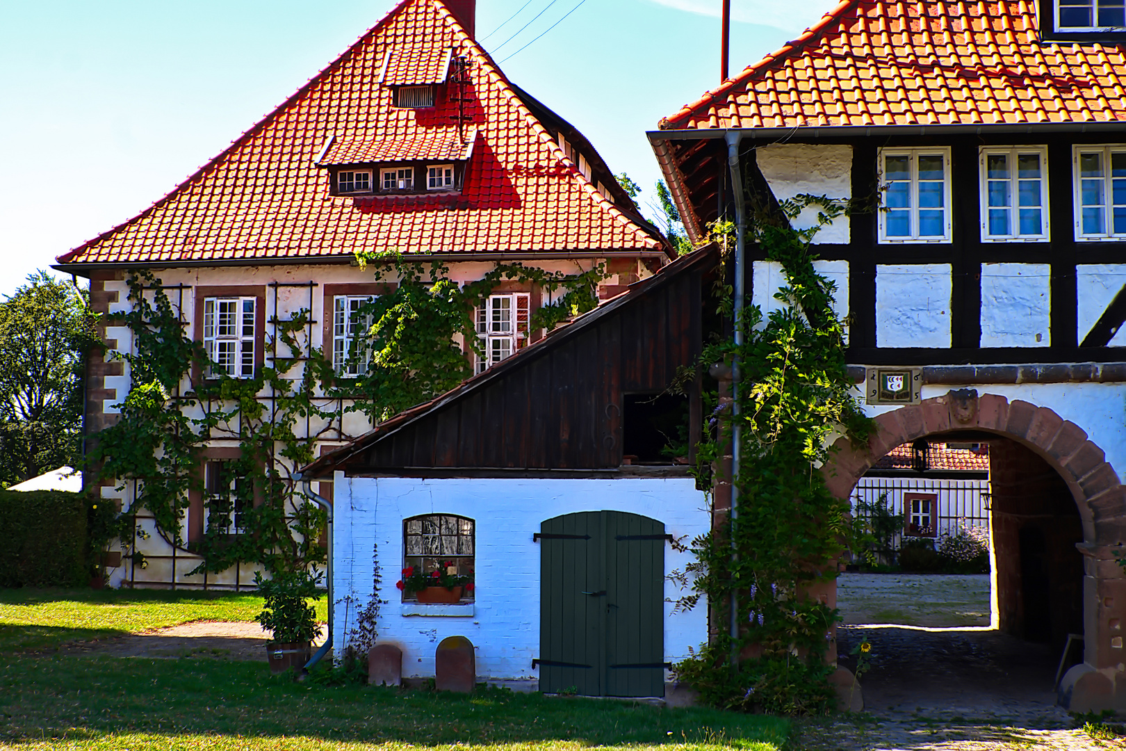 Sonntag mit Sonne - Sonnenschein am Rittergut Besenhausen