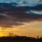 "Sonntag mit Sonne" und der Himmel scheint brennen zu wollen