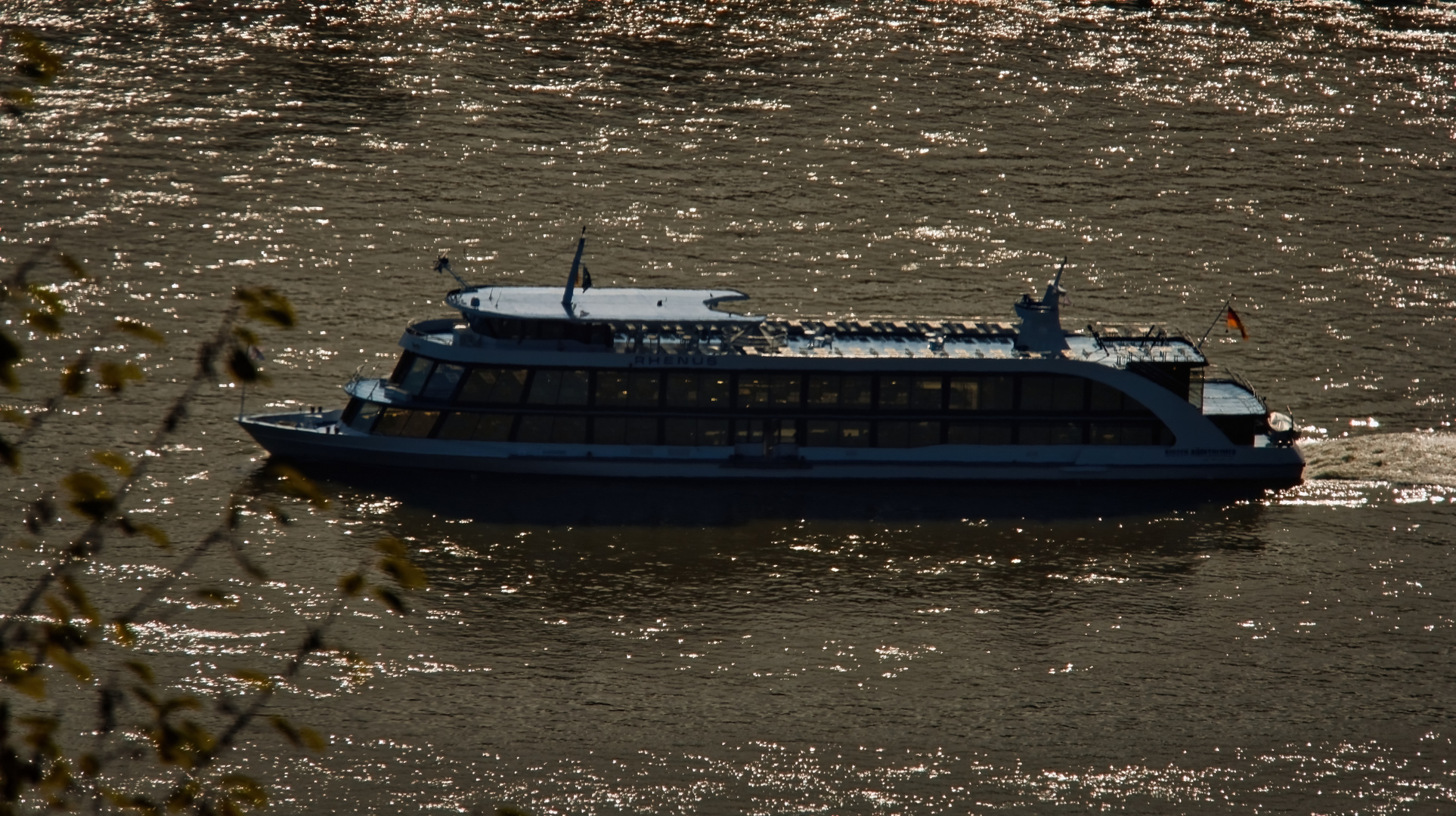 Sonntag mit Sonne - und einem Ausflug auf dem Rhein...