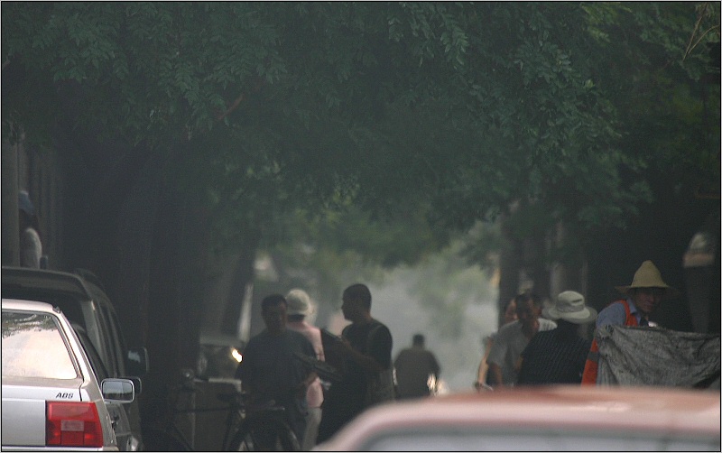 Sonntagmorgens im Hutong - Da erwacht das Viertel zum Leben