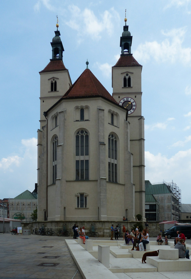 *Sonntags-Kirche* - Neupfarrkirche in Regensburg
