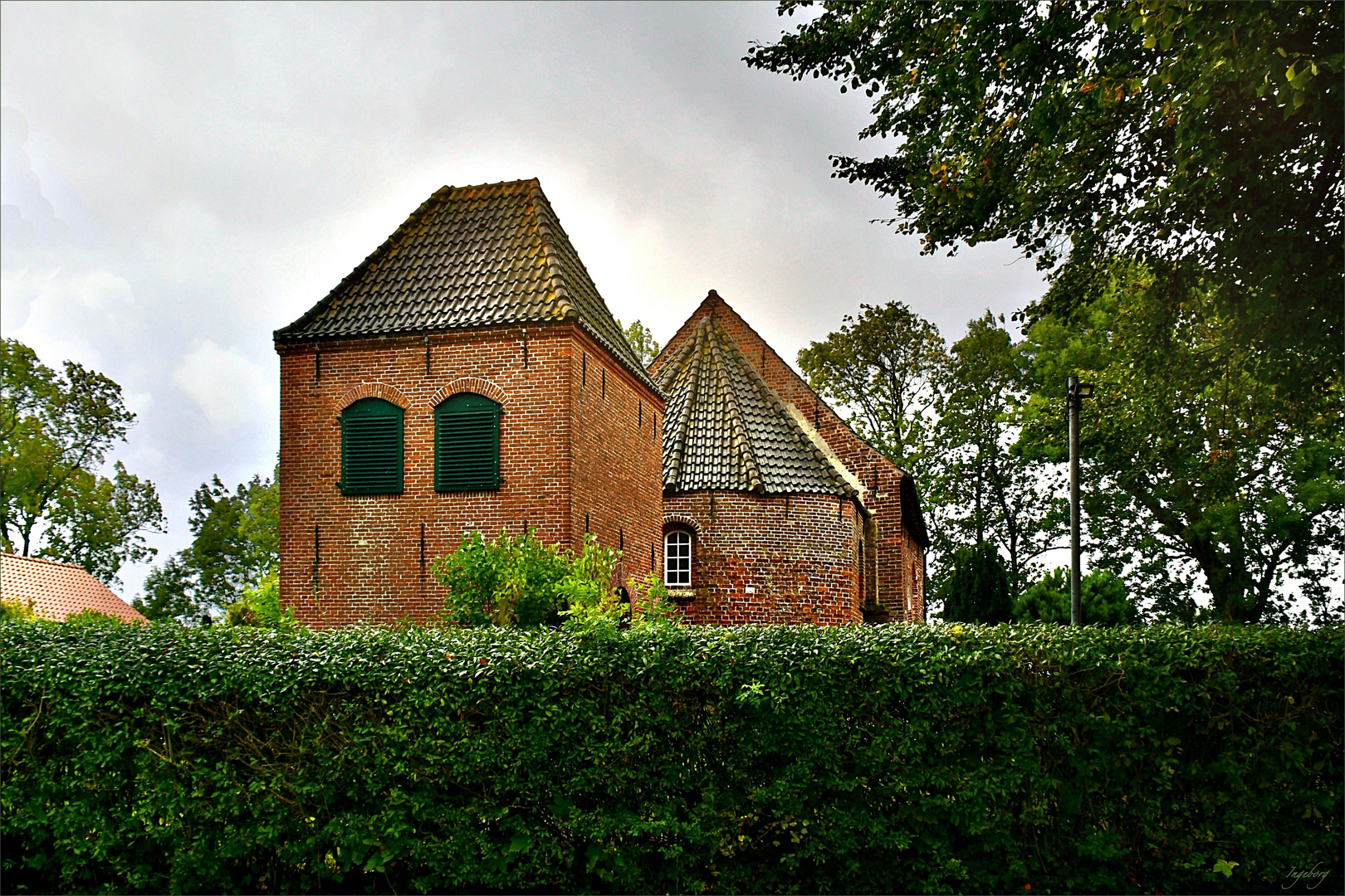 +  Sonntags.Geschichte: St. Elisabeth in Westrum  +