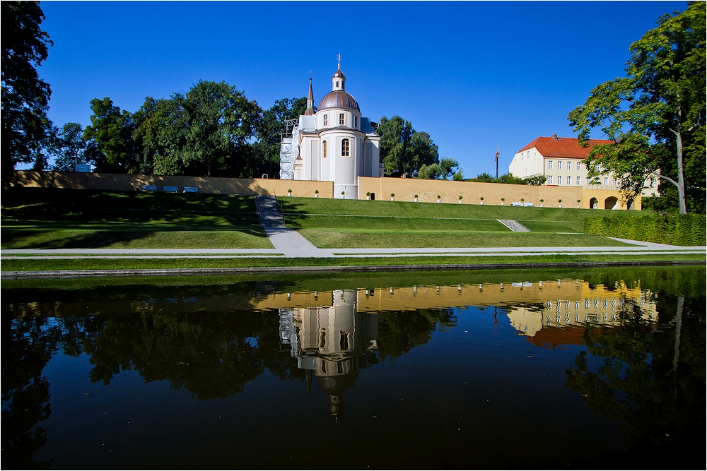 sonntagskirche ...