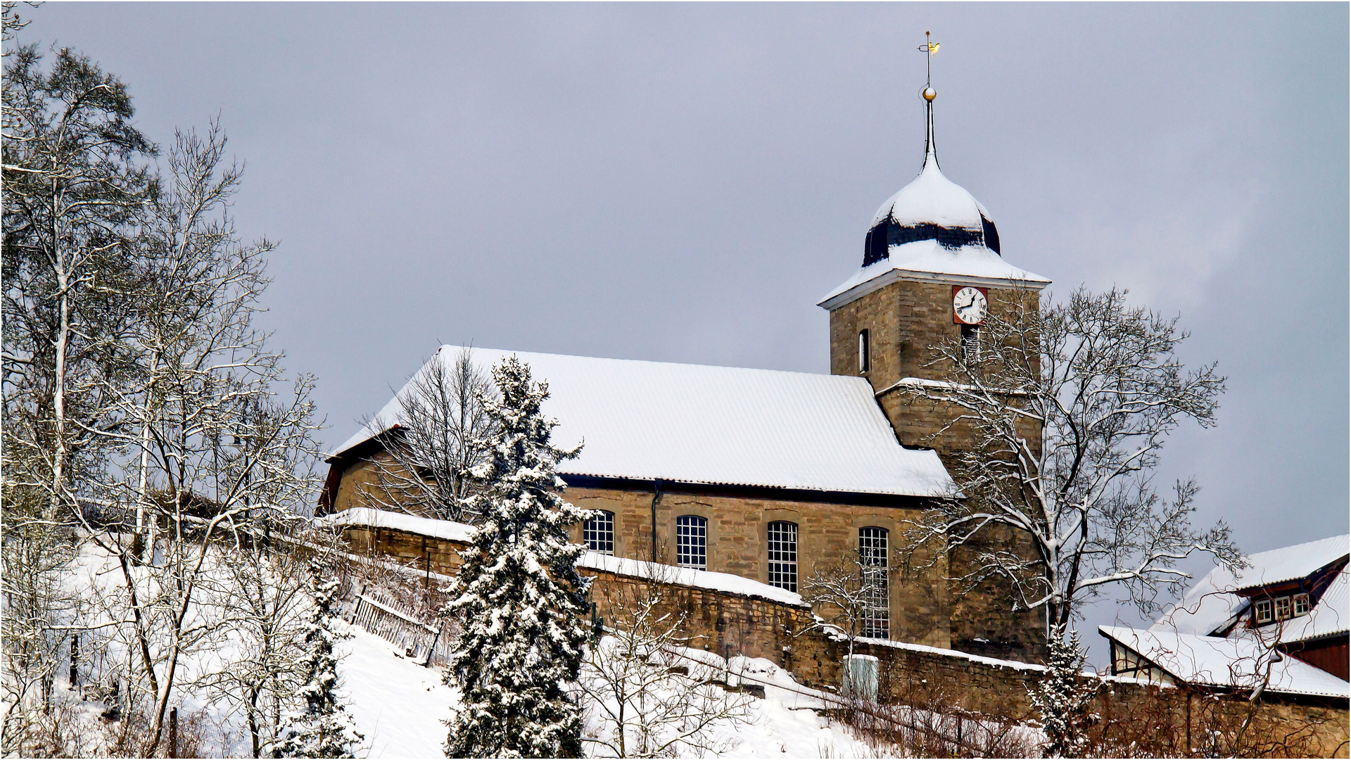 sonntagskirche ...                                            