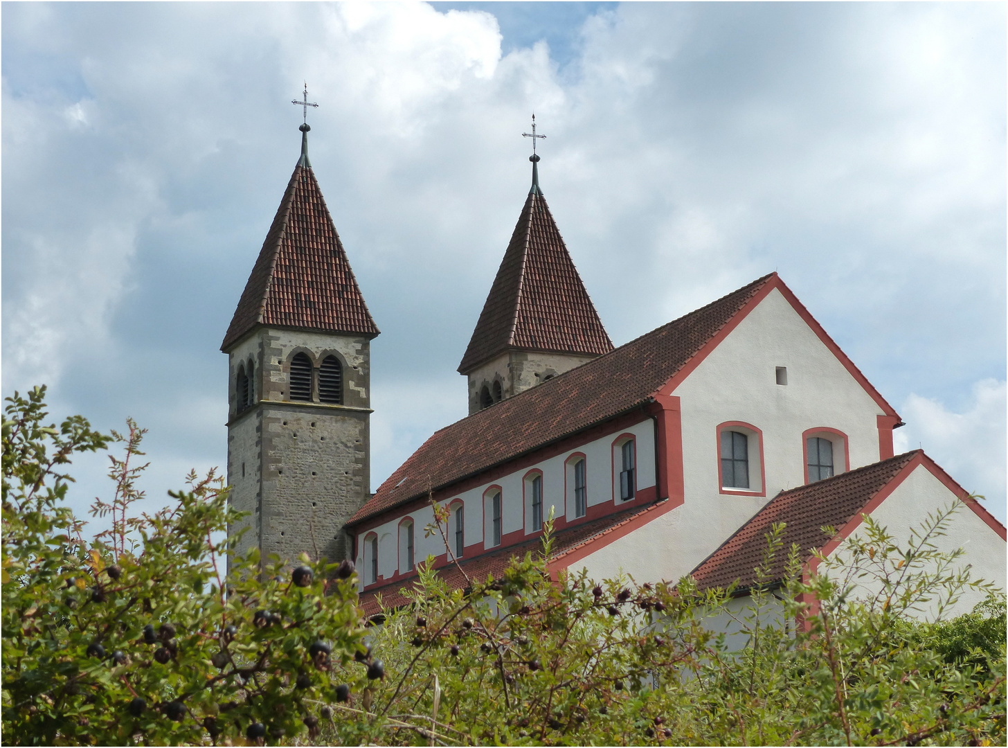 *Sonntagskirche* - St. Peter und Paul auf der Insel Reichenau