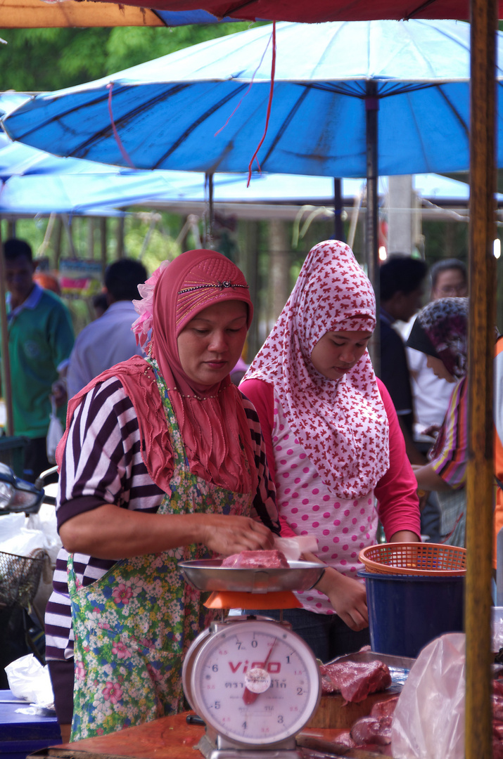 Sonntagsmarkt in der Region Sakhu, Phuket, Februar 2013