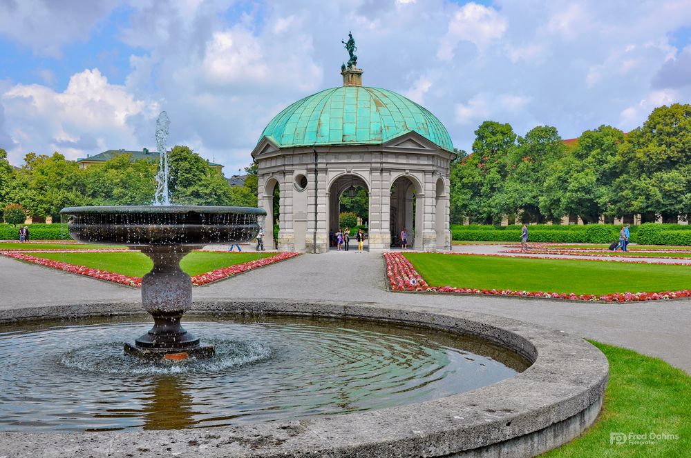 Sonntagstour, Hofgarten München