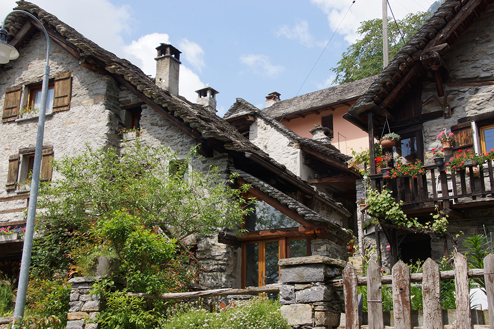 Sonogno im Vercasca Tal