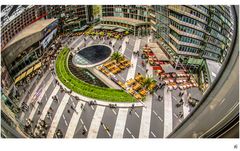 Sony Center Berlin - Innenhof