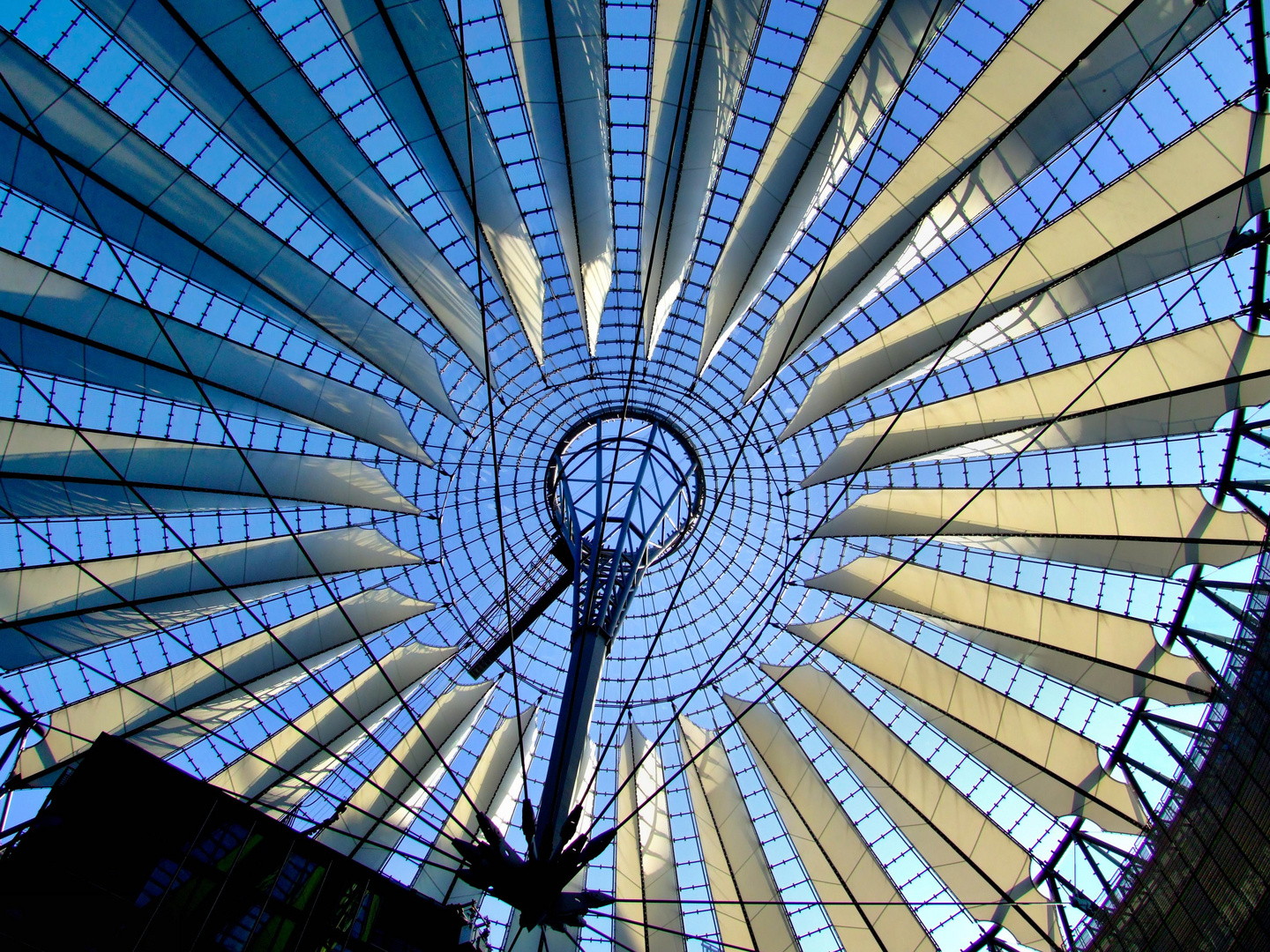 Sony Center