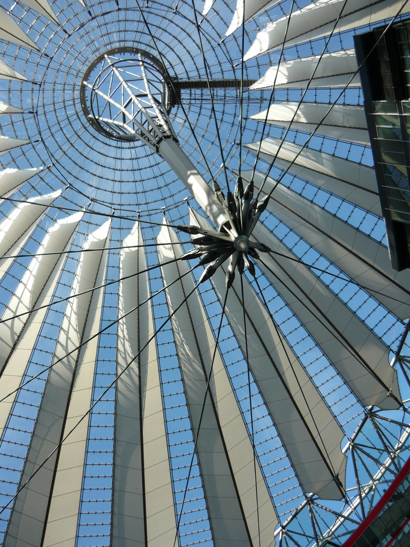 Sony Center Dach Konstruktion