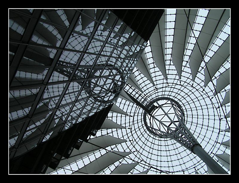 Sony Center Dachkonstruktion