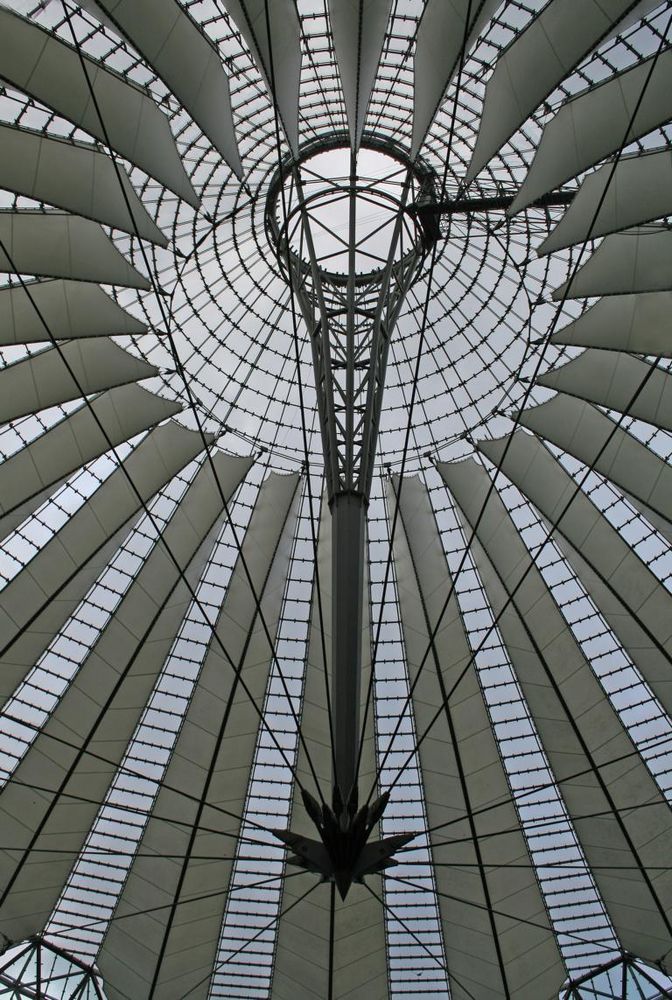 Sony-Center Teil 2