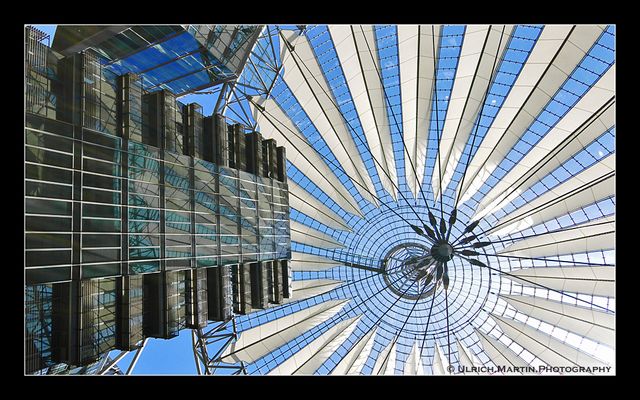 ... SonyCenter Berlin - Horizontal ...