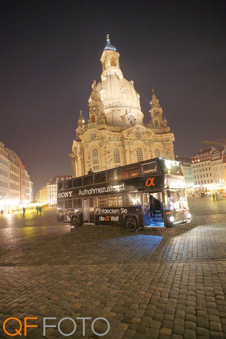 Sonytourbus vor der Frauenkirche, Dresden