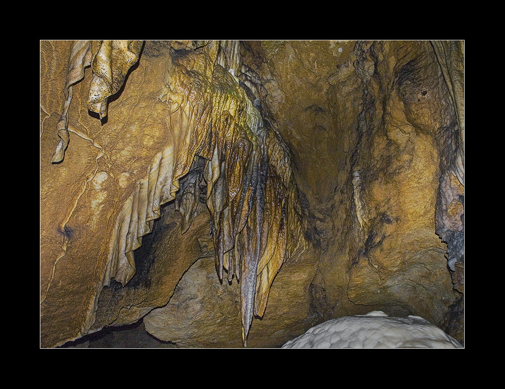 Sophienhöhle in der Fränkischen Schweiz - Sinterfahnen