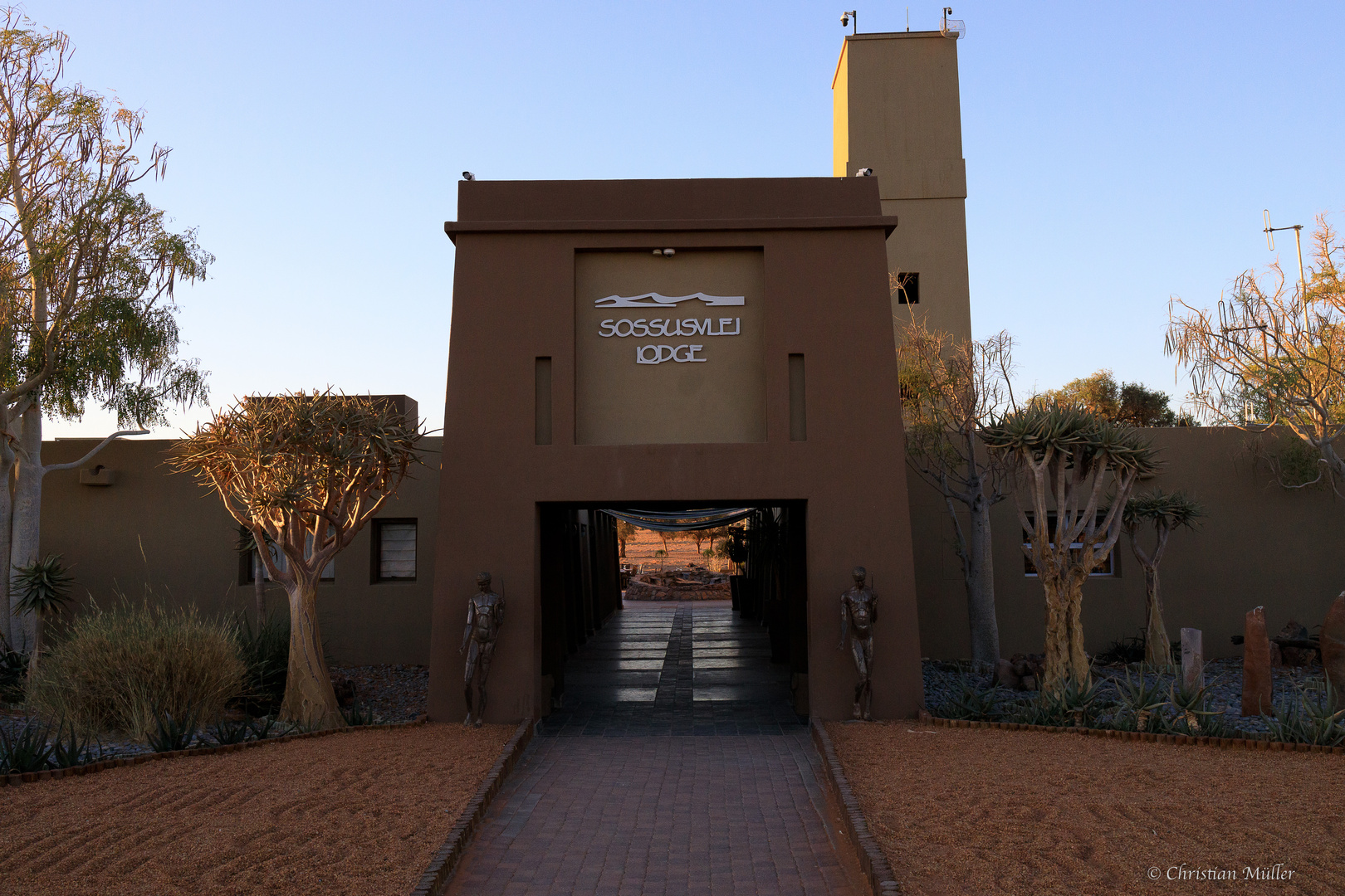 Sossusvlei Lodge am Eingang zum Sossusvlei