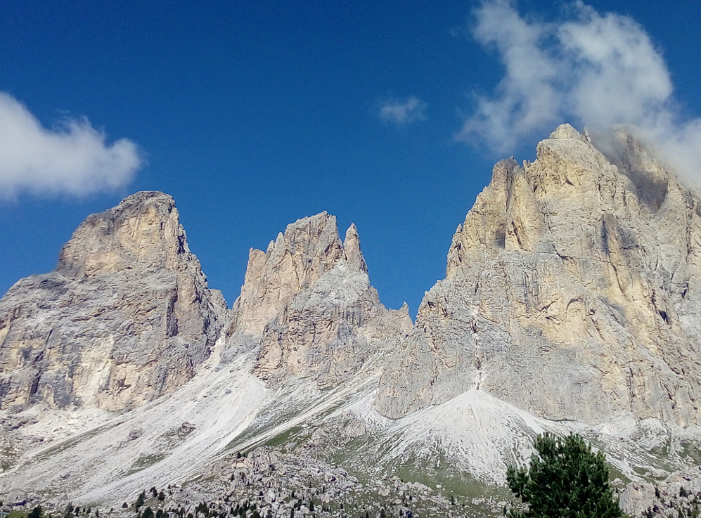 Sotto il Sassolungo