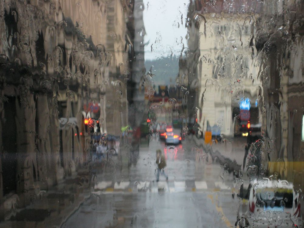 sotto la pioggia di Torino