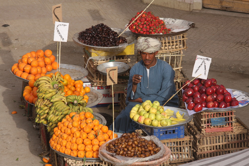 Souk in Luxor 2