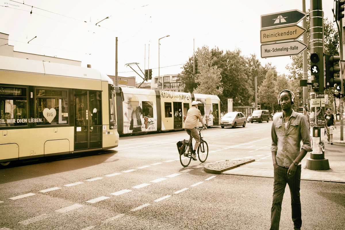 Sound of Berlin Foto & Bild street, menschen, kreuzung Bilder auf