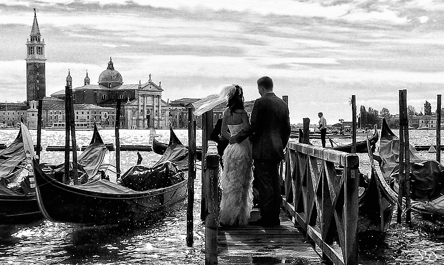 Sous la pluie à Venise .