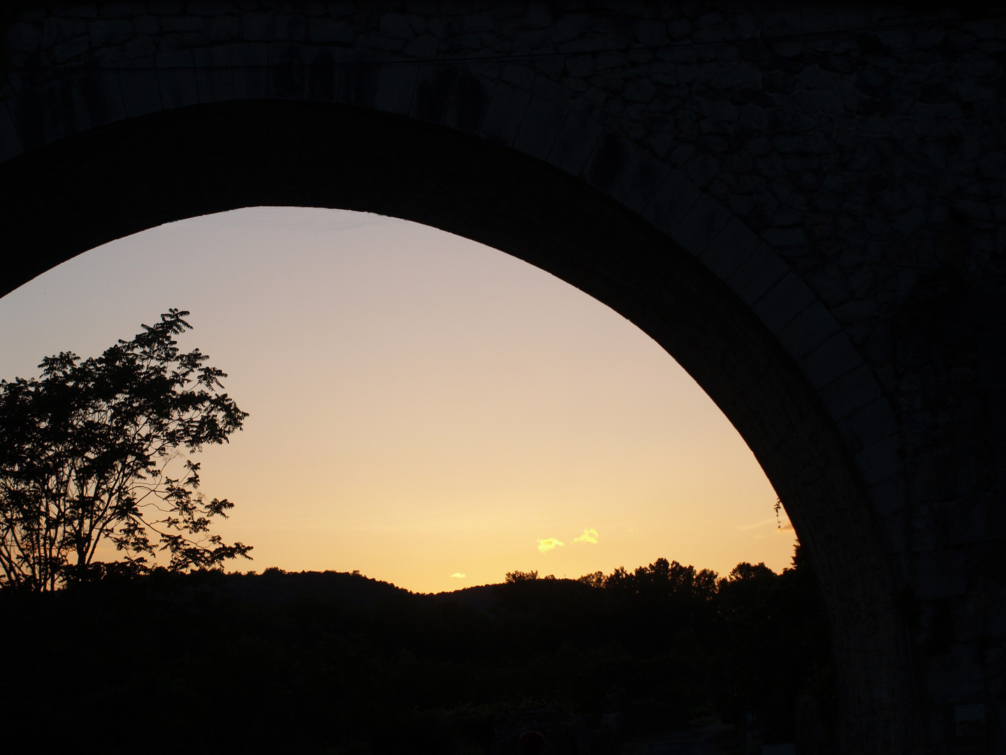 sous le pont retoucher sous photofiltre