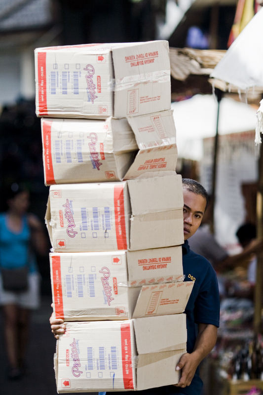 sous les cartons