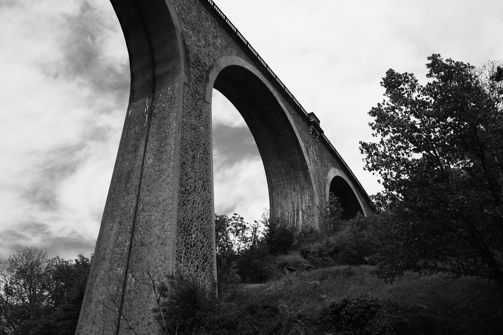 sous les ponts