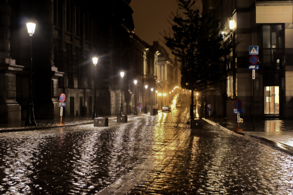 Sous une nuit de bruxelles .....en pluie