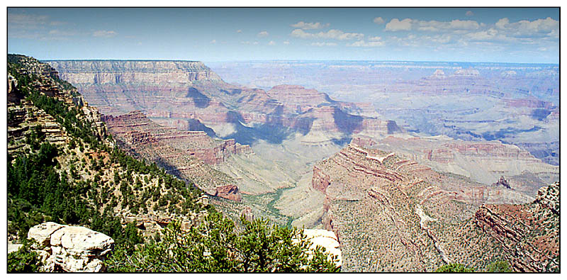 South Rim View in den Canyon - Grand Canyon N.P., Arizona; USA