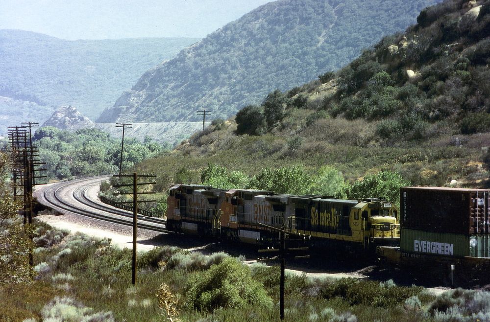 Southbound ATSF/BNSF Double Stack Freight Train running downhill.., CA