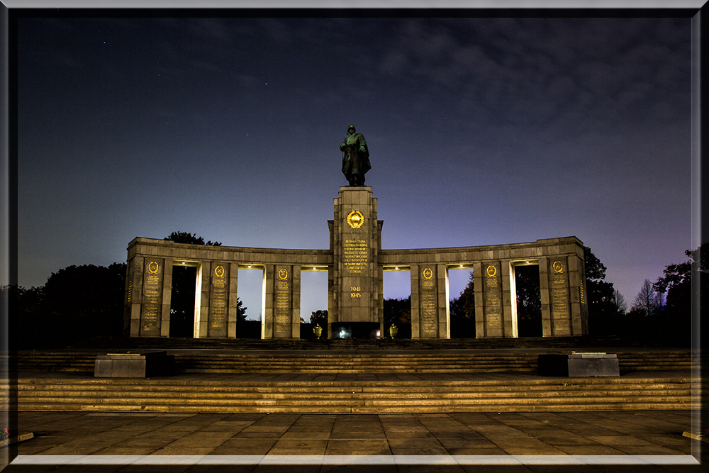 Sowjetisches Ehrendenkmal