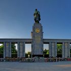 Sowjetisches Ehrenmal Berlin am 71 Jahrestag des Kriegsendes 