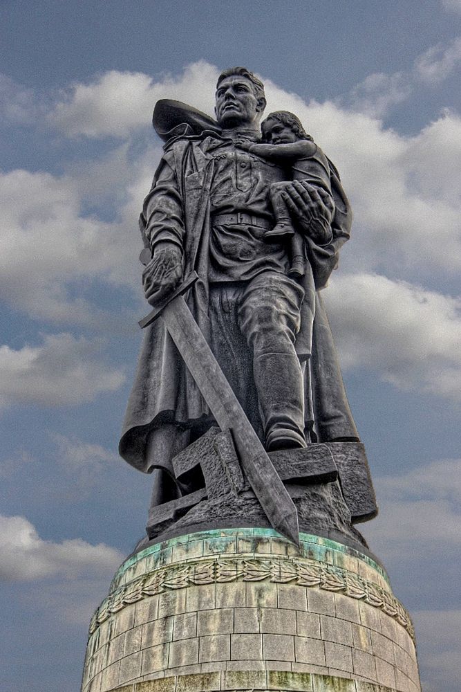 Sowjetisches Ehrenmal Berlin Treptow