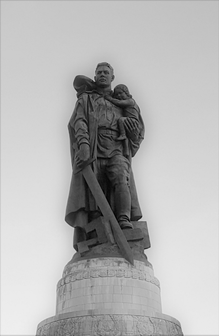 Sowjetisches Ehrenmal im Treptower Park