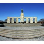 Sowjetisches Ehrenmal in Berlin Tiergarten - Teil II