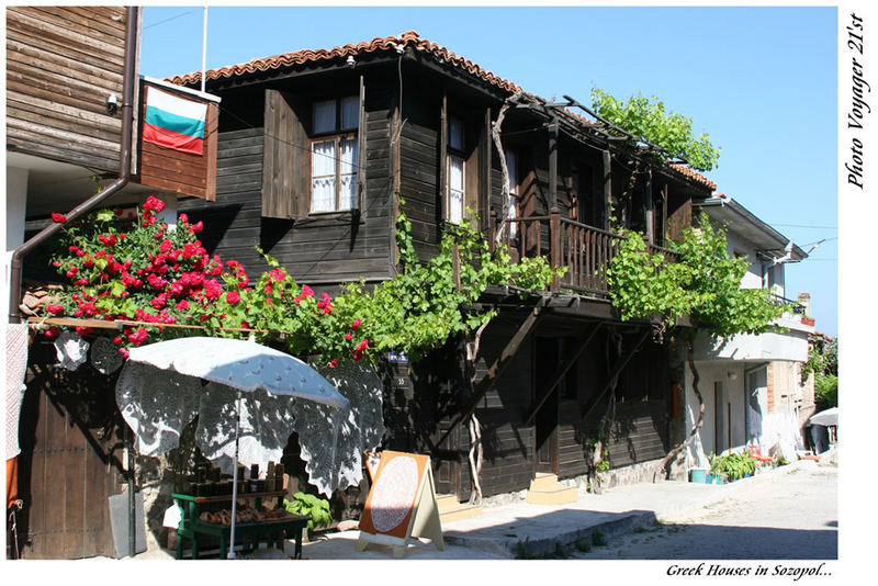 Sozopol Houses in Bulgaria - 2006.a1