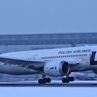 SP-LRA - LOT Polish Airlines - Boeing 787-8 Dreamliner