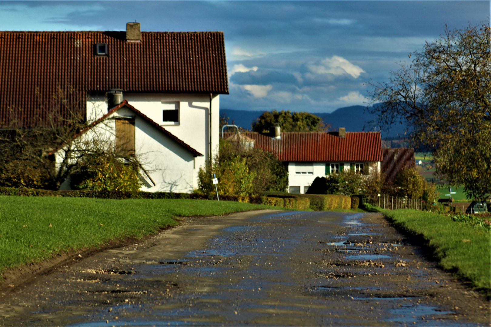 späte Sonnentage auf dem Land